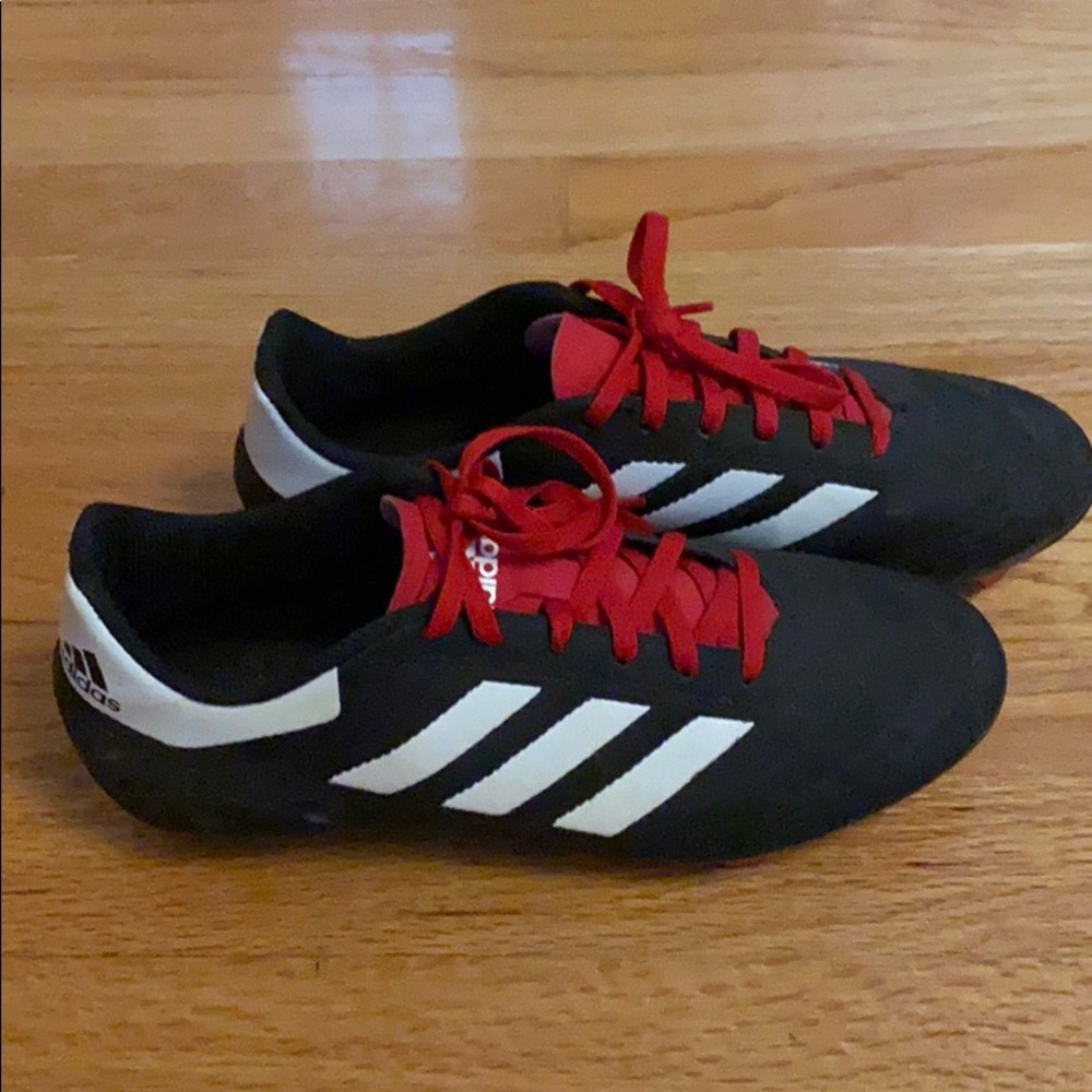 Adidas Men’s Soccer cleats size 7